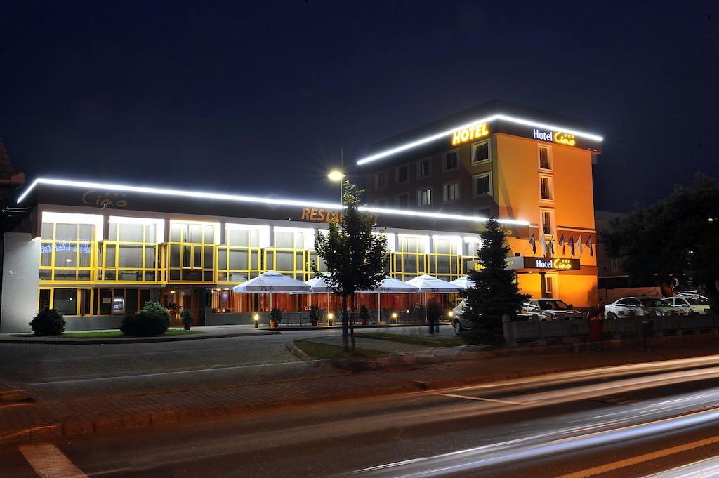 Târgu-Mureş Hotel Ciao מראה חיצוני תמונה