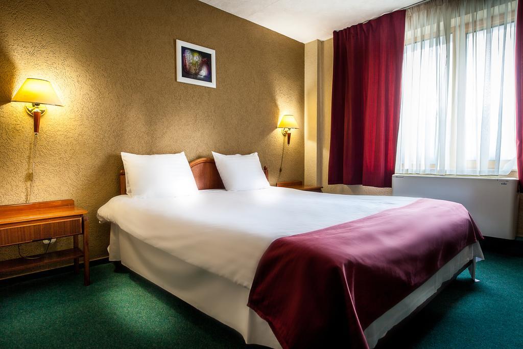 Târgu-Mureş Hotel Ciao מראה חיצוני תמונה