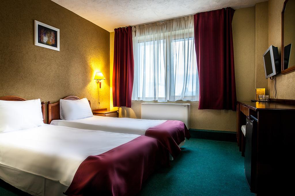 Târgu-Mureş Hotel Ciao מראה חיצוני תמונה
